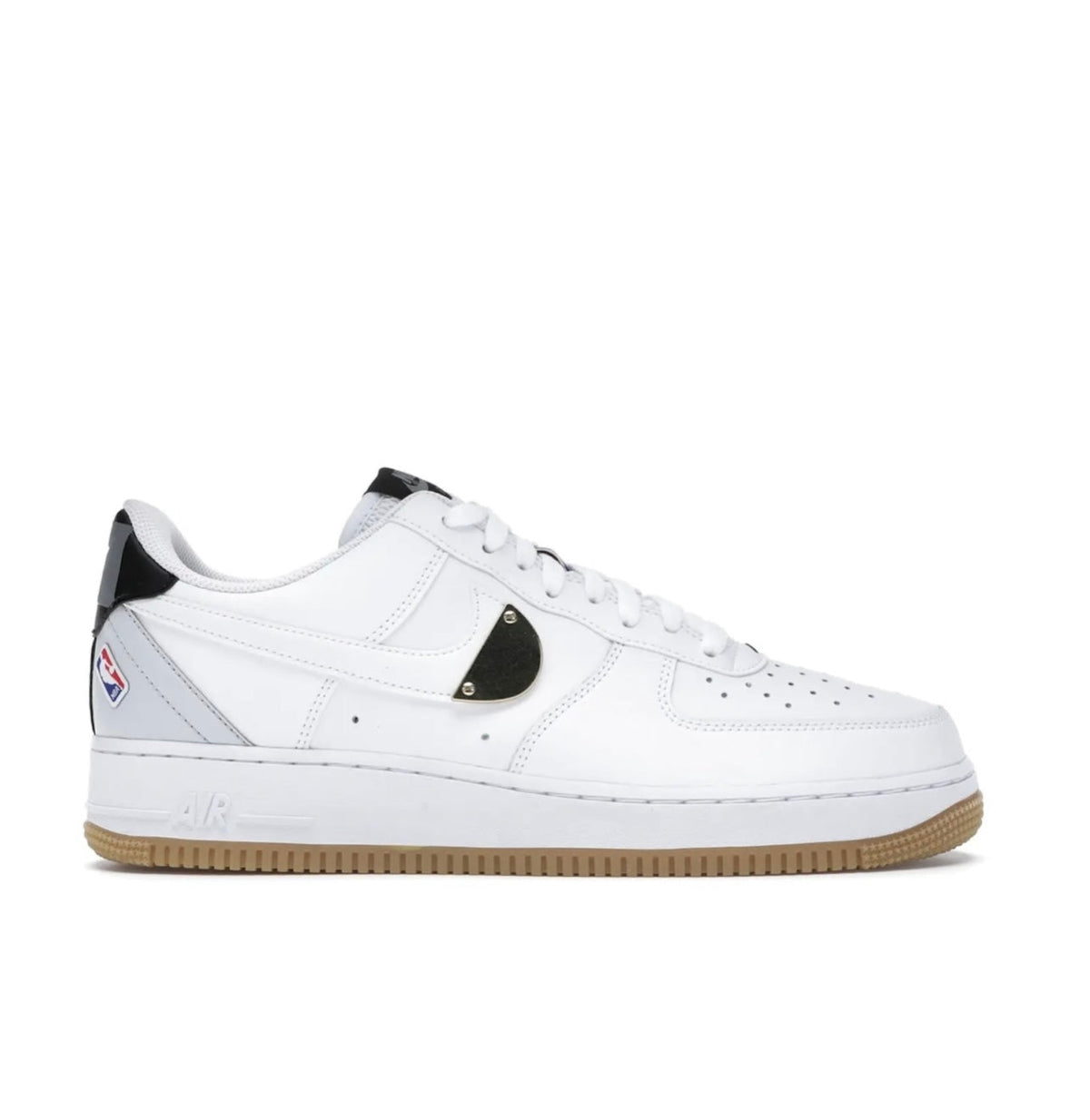 Nike AIR FORCE 1 - high-performance athletic footwear with advanced cushioning