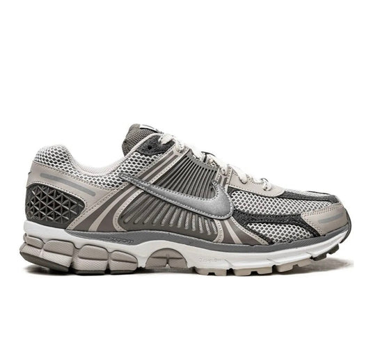 Nike Zoom Vomero 5 Grey high-performance athletic footwear Grey