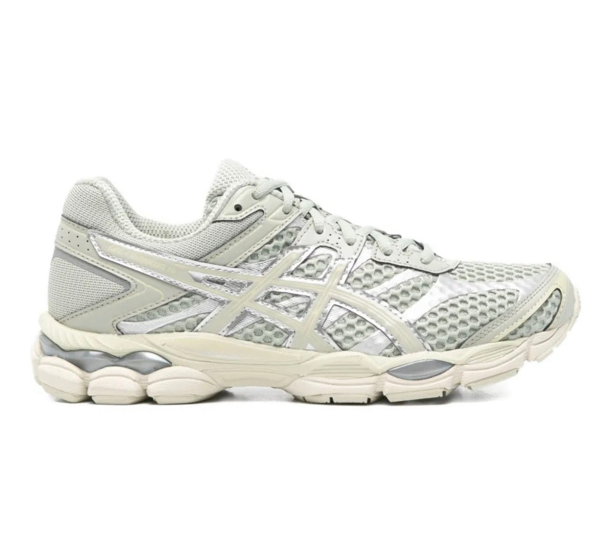 ASICS Gel cumulus grey - high-performance athletic footwear in Grey with advanced cushioning