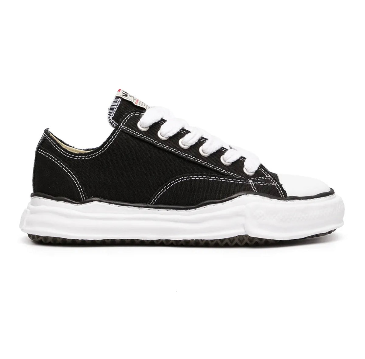 Maison Mihara Classic - high-performance athletic footwear with advanced cushioning