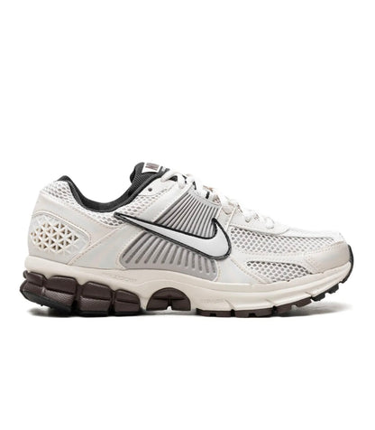 Nike Zoom Vomero 5 White Black high-performance athletic footwear Black