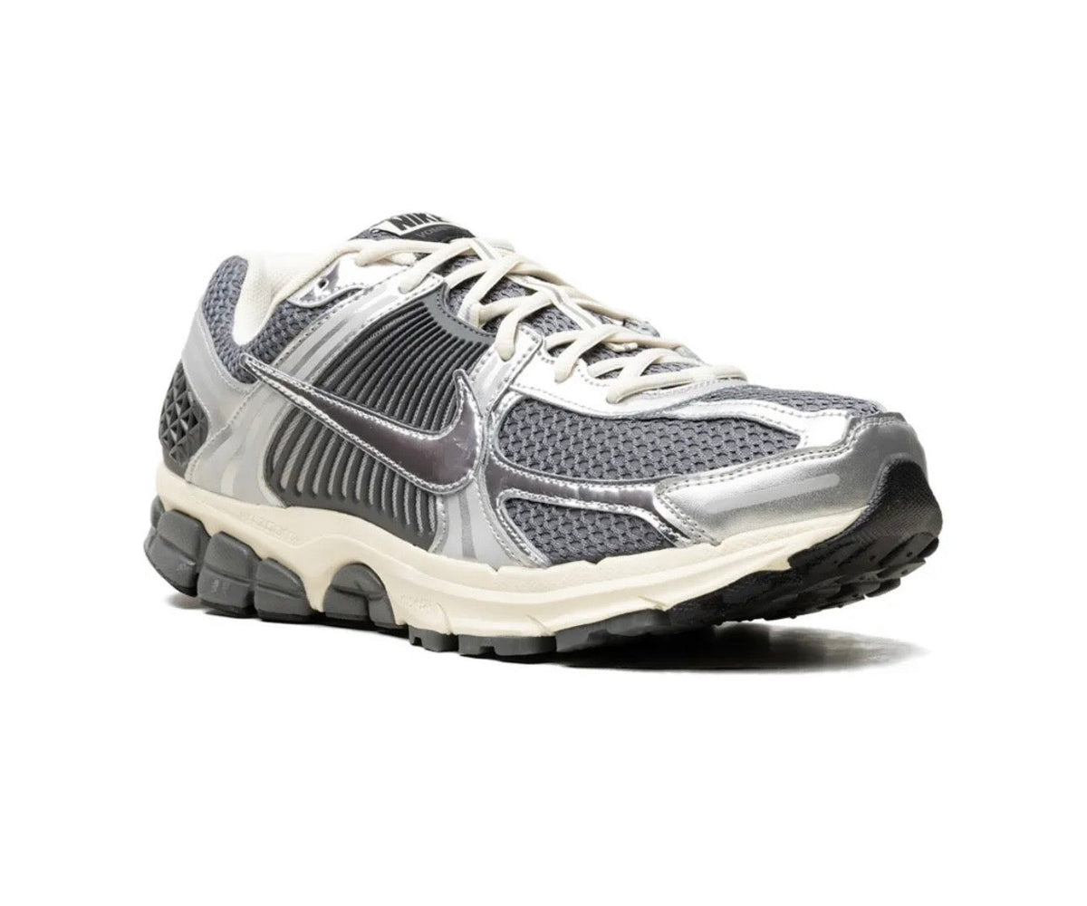 Nike Zoom Vomero 5 Grey Silver - high-performance athletic footwear in Grey with advanced cushioning