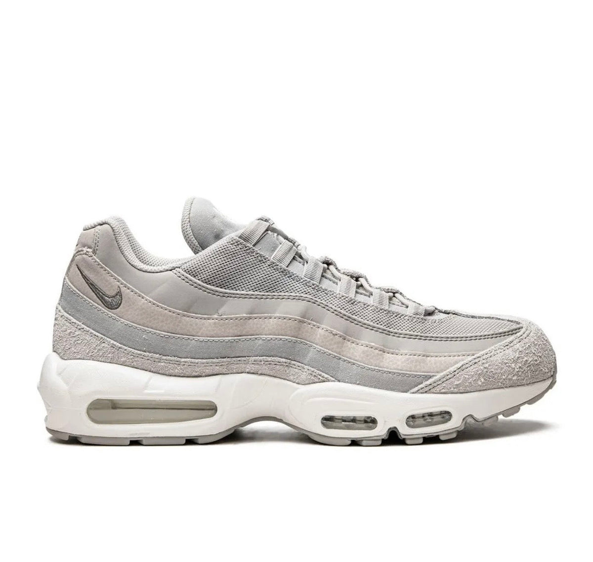 Nike air Vapormax 95?grey - high-performance athletic footwear in Grey with advanced cushioning