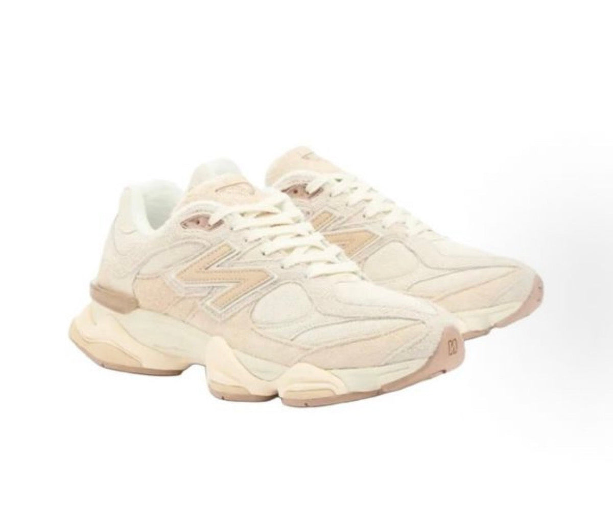 New Balance 9060 Light Cream Beige