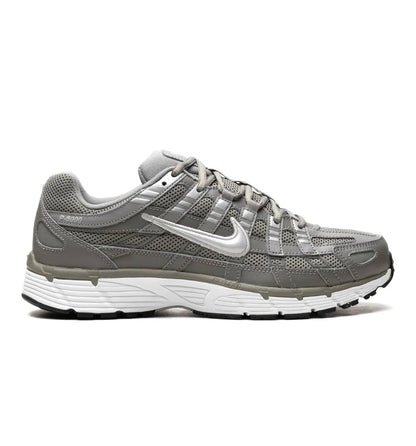 Nike Zoom Vomero 5 Grey - high-performance athletic footwear in Grey with advanced cushioning