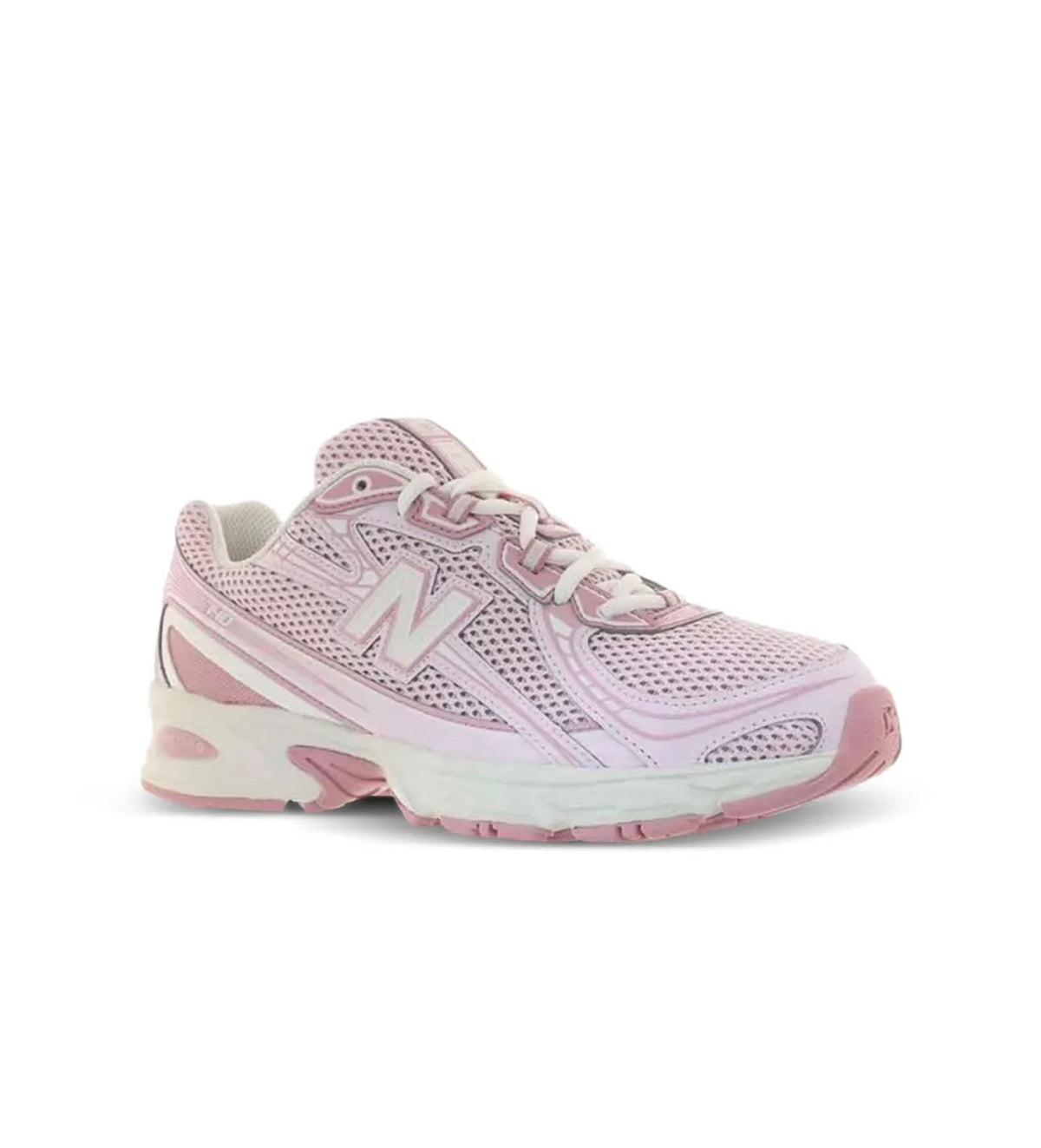 New Balance 740 Pink - high-performance athletic footwear in Pink with advanced cushioning