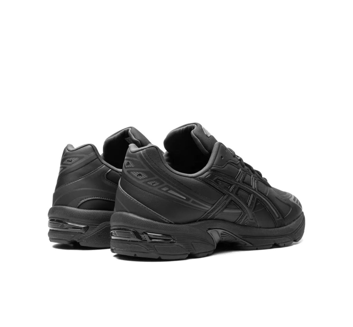 ASICS Gel 1130 black - high-performance athletic footwear in Black with advanced cushioning