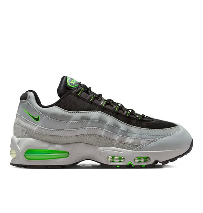 Nike air Vapormax 95?grey green black - high-performance athletic footwear in Black with advanced cushioning