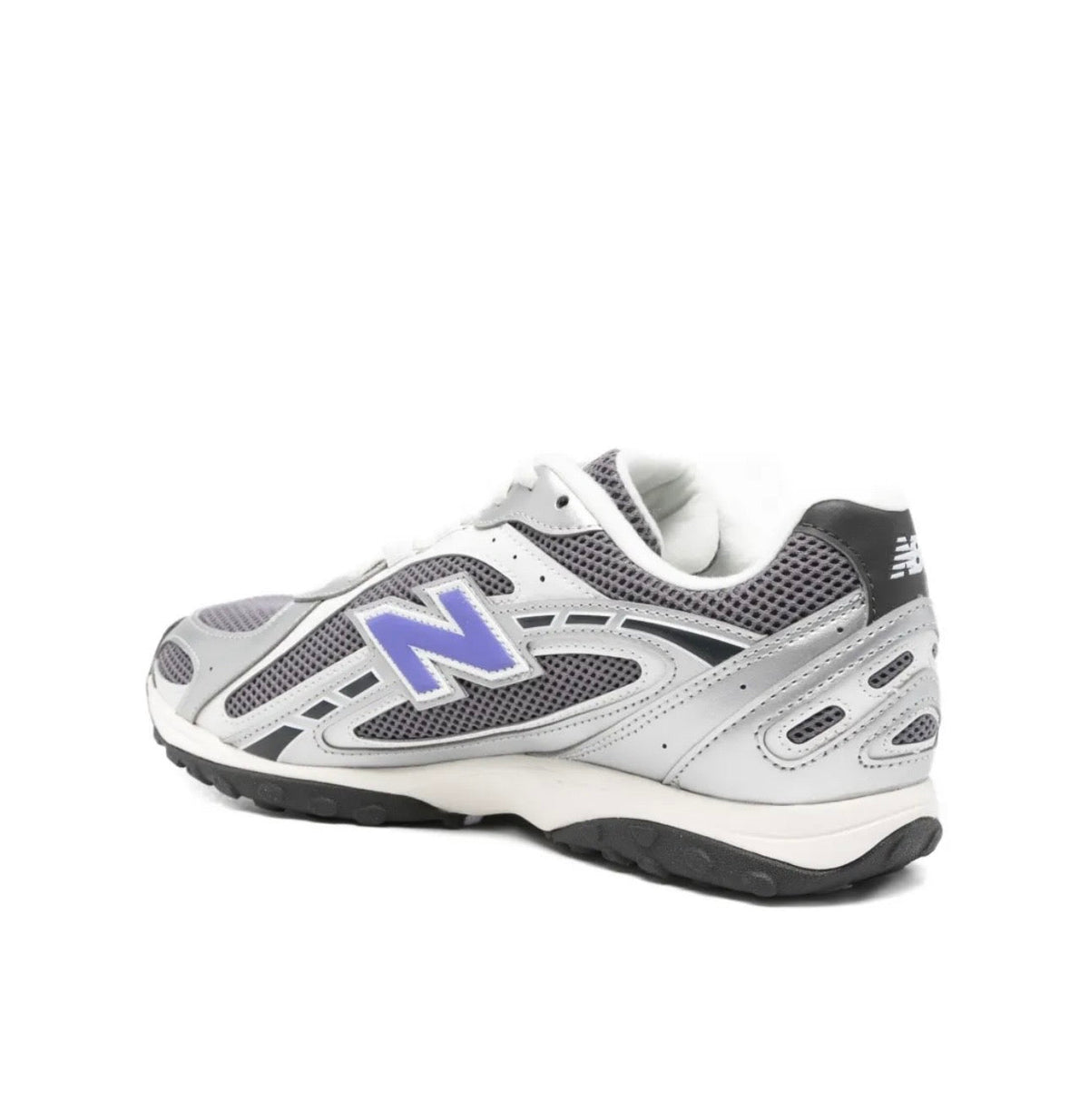 New Balance 204L silver purple - high-performance athletic footwear in Purple with advanced cushioning