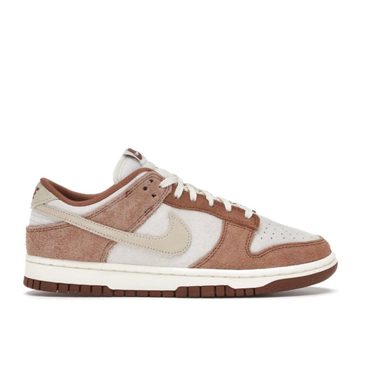 Dunk Low Hervest - high-performance athletic footwear with advanced cushioning