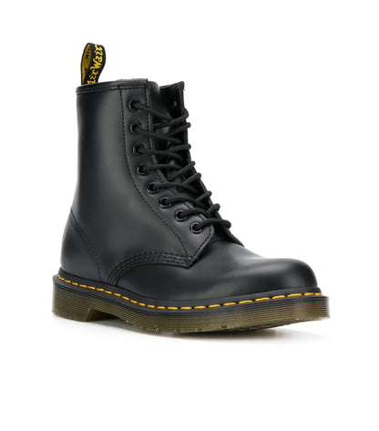 Doctor Martens Boots Smooth Black - high-performance athletic footwear in Black with advanced cushioning