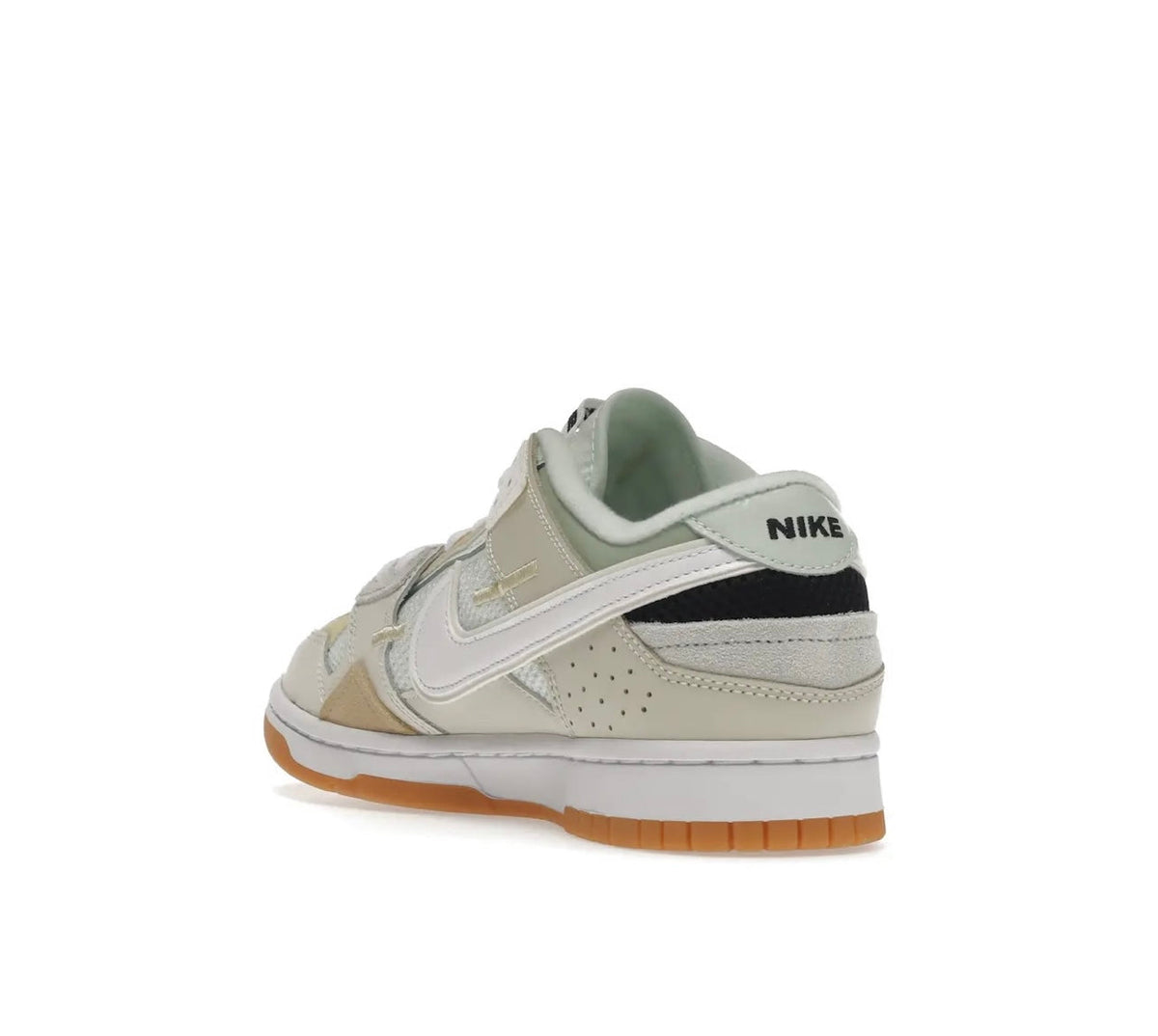 Dunk Low - high-performance athletic footwear with advanced cushioning