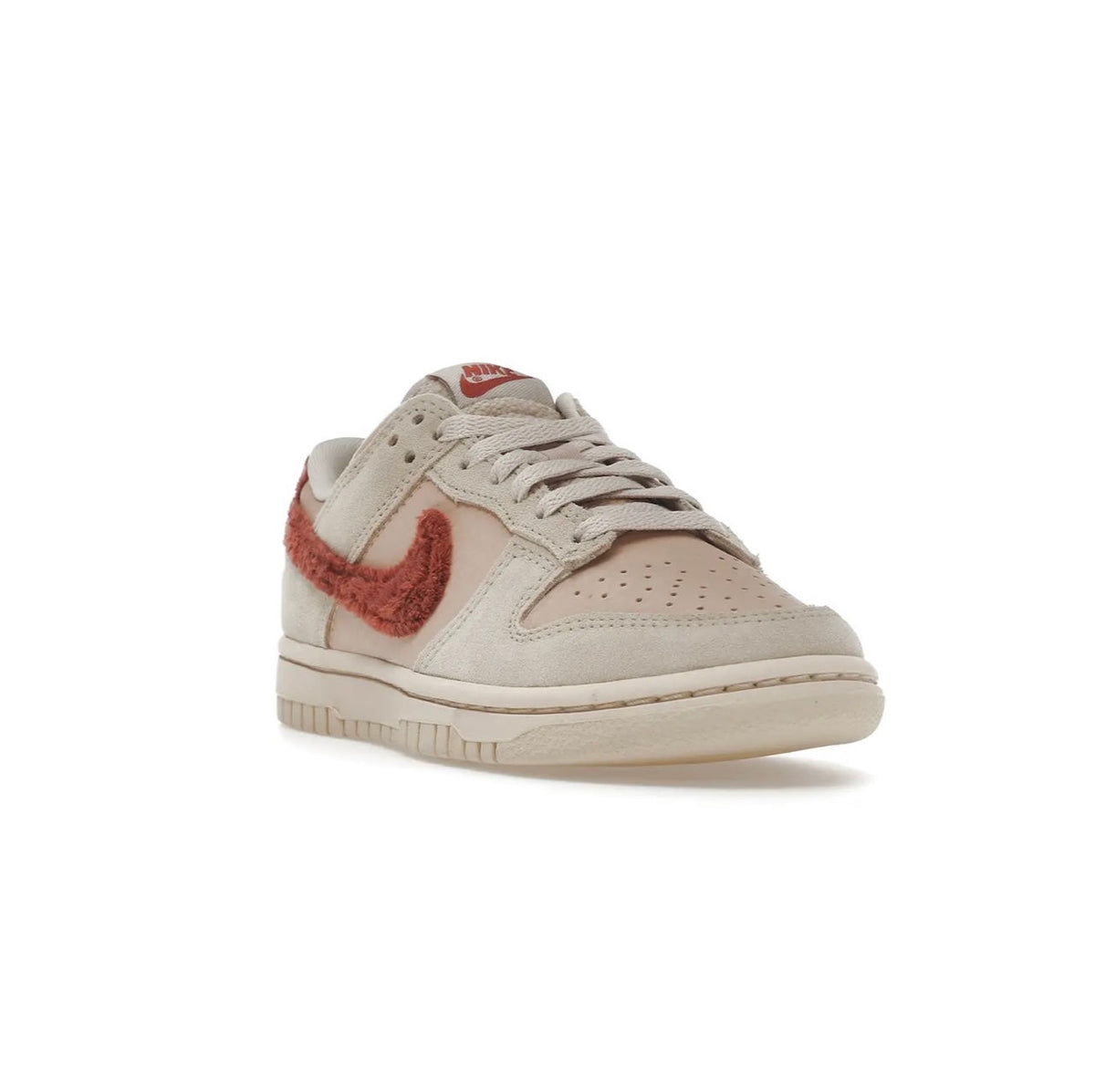 Nike Dunk Low Terry Swoosh - high-performance athletic footwear with advanced cushioning