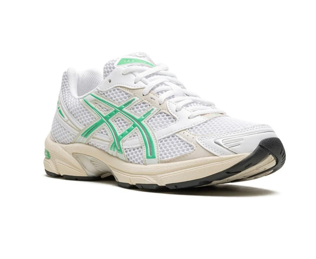 ASICS Gel 1130 green - high-performance athletic footwear in Green with advanced cushioning