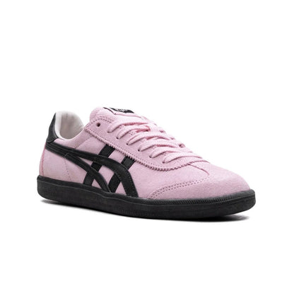 Onitsuka Tiger Tokuten pink high-performance athletic footwear Pink