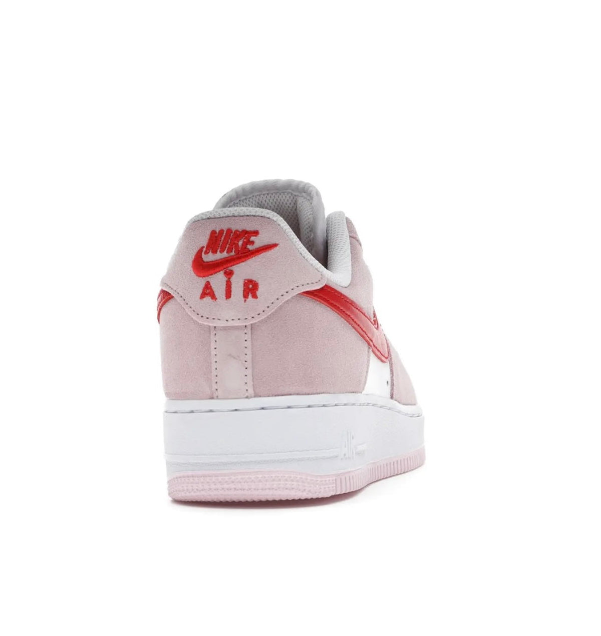 Nike AIR FORCE 1 - high-performance athletic footwear with advanced cushioning