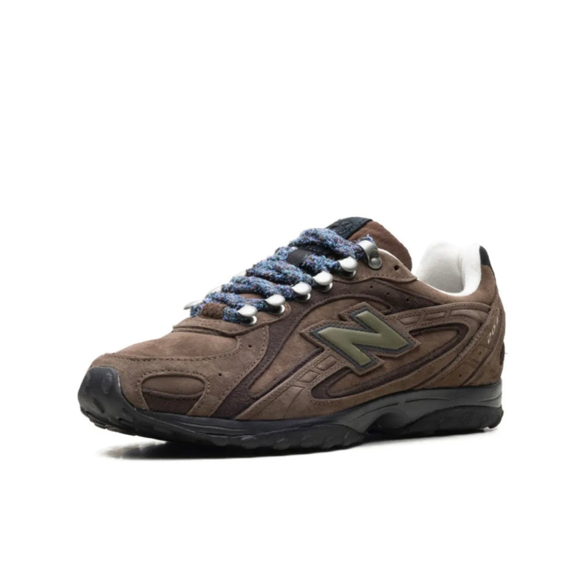 New Balance 204L brown - high-performance athletic footwear in Brown with advanced cushioning
