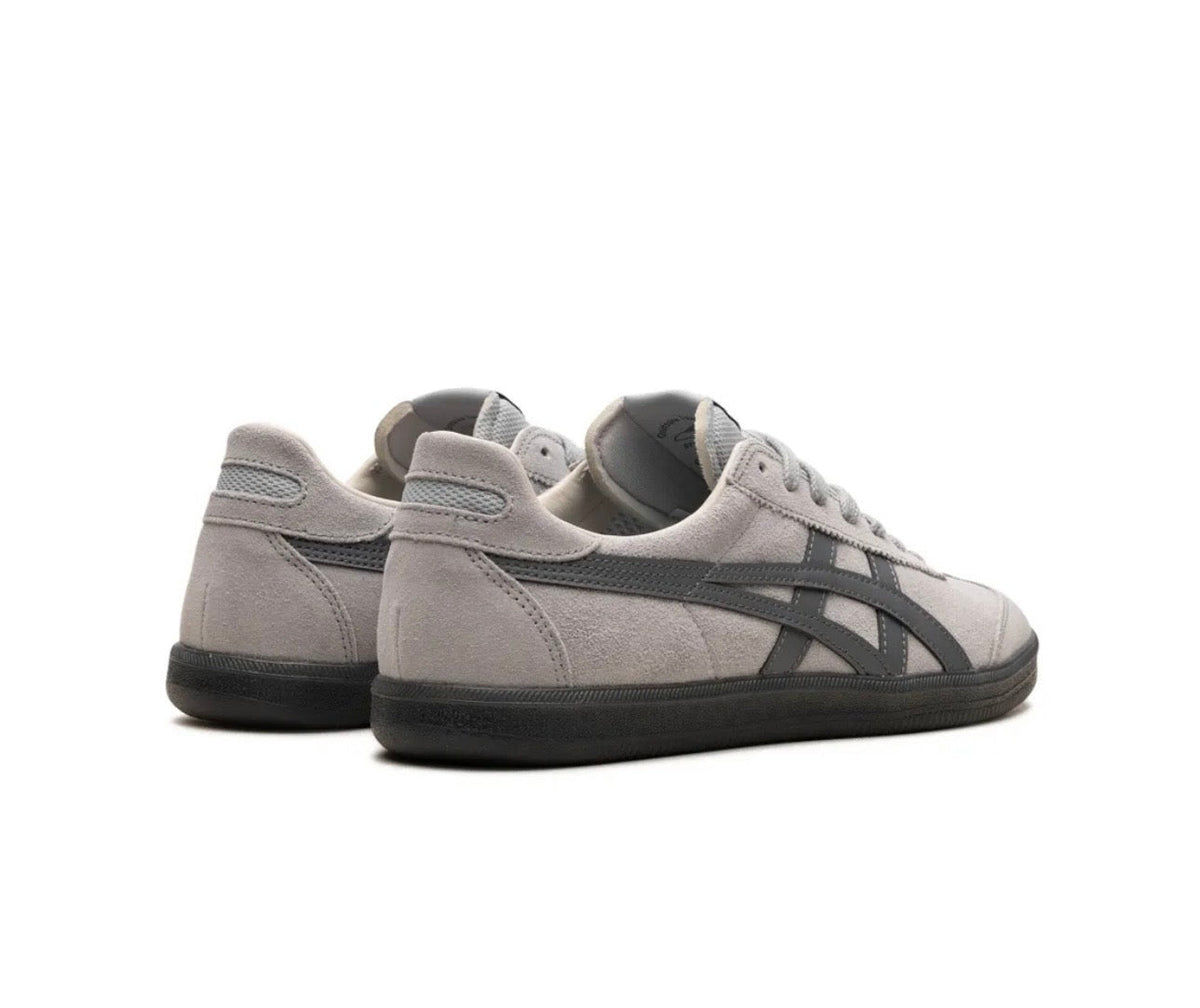 Onitsuka Tiger Tokuten grey high-performance athletic footwear Grey